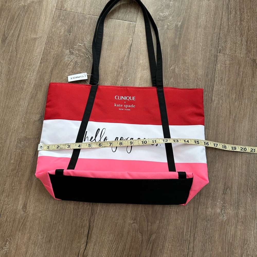 KATE SPADE/Clinique NWT Stylish Red and Pink Tote Bag - Picture 3 of 5